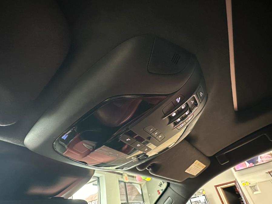 2023 Maserati Levante GT AWD, available for sale in Inwood, New York | 5 Towns Drive. Inwood, New York 2023 Maserati Levante GT AWD, available for sale in Inwood, New York | 5 Towns Drive. Inwood, New York