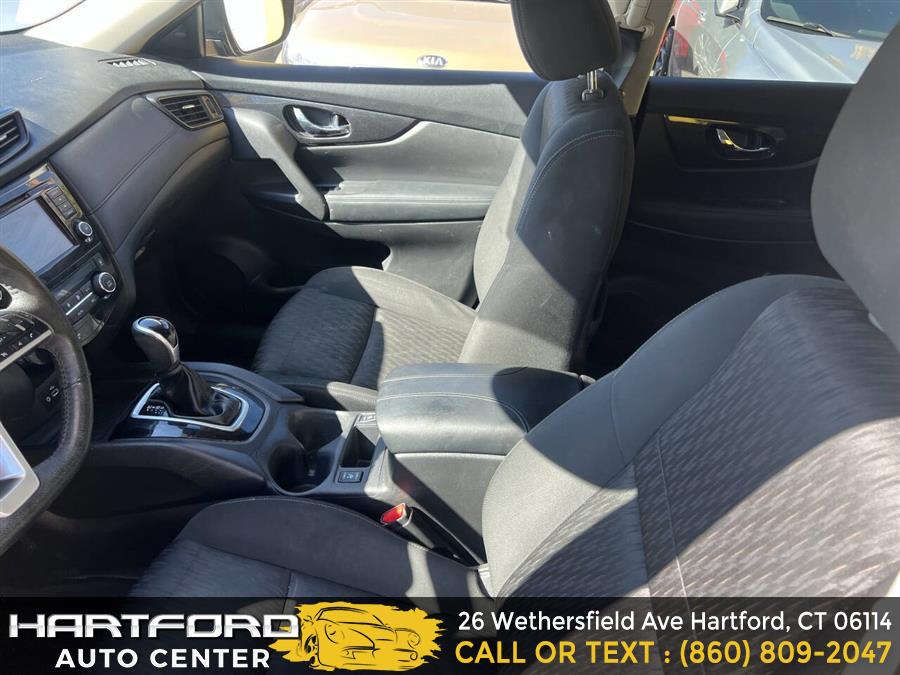 2020 Nissan Rogue SV AWD 4dr Crossover, available for sale in Hartford, Connecticut | Hartford Auto Center LLC. Hartford, Connecticut 2020 Nissan Rogue SV AWD 4dr Crossover, available for sale in Hartford, Connecticut | Hartford Auto Center LLC. Hartford, Connecticut