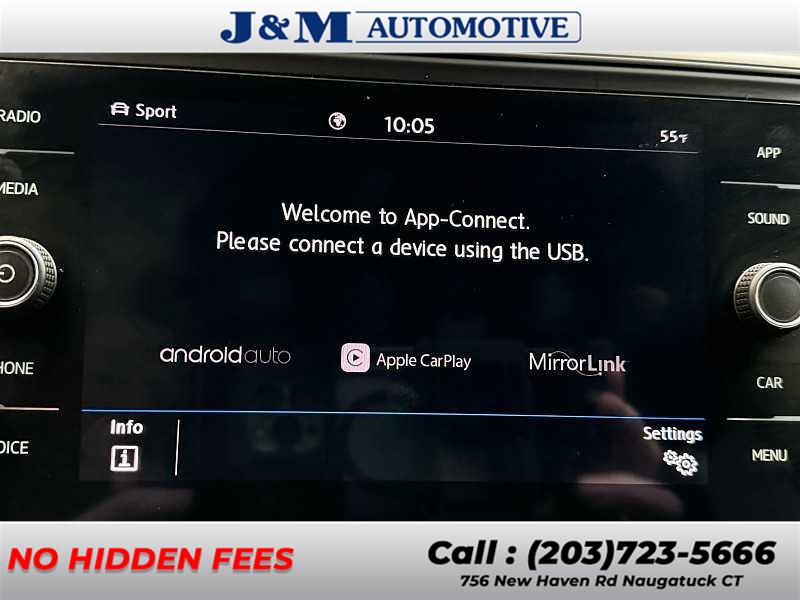 2020 Volkswagen Atlas Cross Sport 3.6L V6 SE w/Technology, available for sale in Naugatuck, Connecticut | J&M Automotive Sls&Svc LLC. Naugatuck, Connecticut 2020 Volkswagen Atlas Cross Sport 3.6L V6 SE w/Technology, available for sale in Naugatuck, Connecticut | J&M Automotive Sls&Svc LLC. Naugatuck, Connecticut