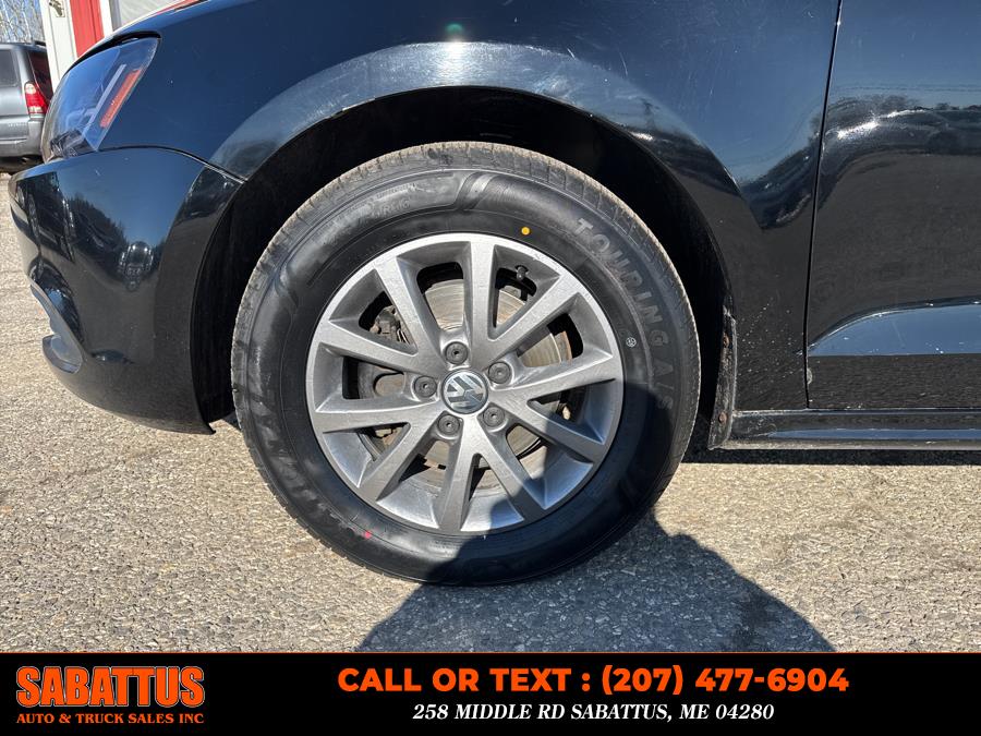 2013 Volkswagen Jetta Sedan 4dr Man SE w/Convenience/Sunroof PZEV, available for sale in Sabattus, Maine | Sabattus Auto and Truck Sales Inc. Sabattus, Maine 2013 Volkswagen Jetta Sedan 4dr Man SE w/Convenience/Sunroof PZEV, available for sale in Sabattus, Maine | Sabattus Auto and Truck Sales Inc. Sabattus, Maine