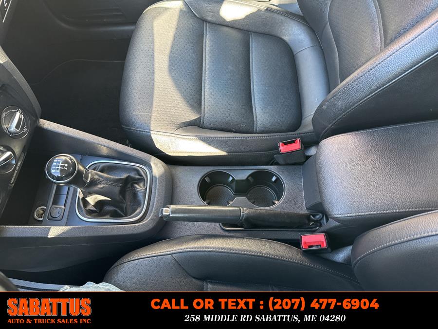 2013 Volkswagen Jetta Sedan 4dr Man SE w/Convenience/Sunroof PZEV, available for sale in Sabattus, Maine | Sabattus Auto and Truck Sales Inc. Sabattus, Maine 2013 Volkswagen Jetta Sedan 4dr Man SE w/Convenience/Sunroof PZEV, available for sale in Sabattus, Maine | Sabattus Auto and Truck Sales Inc. Sabattus, Maine