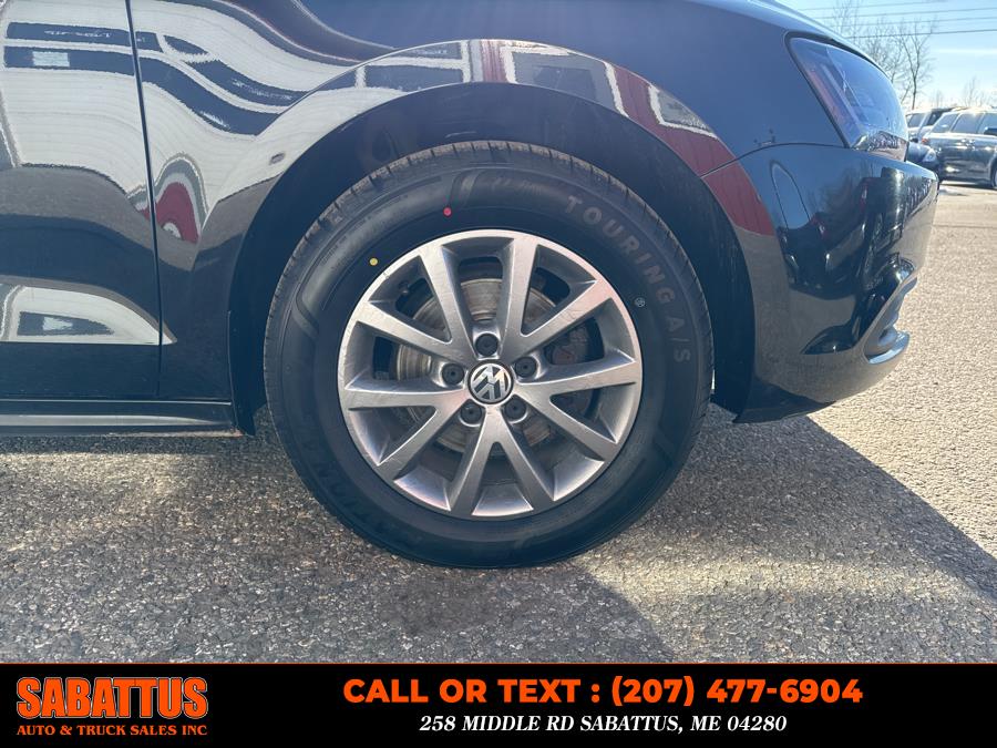 2013 Volkswagen Jetta Sedan 4dr Man SE w/Convenience/Sunroof PZEV, available for sale in Sabattus, Maine | Sabattus Auto and Truck Sales Inc. Sabattus, Maine 2013 Volkswagen Jetta Sedan 4dr Man SE w/Convenience/Sunroof PZEV, available for sale in Sabattus, Maine | Sabattus Auto and Truck Sales Inc. Sabattus, Maine