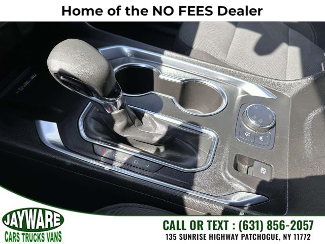 2022 Chevrolet Traverse AWD 4dr LT Cloth w/1LT, available for sale in Patchogue, New York | Jayware Cars Trucks Vans. Patchogue, New York 2022 Chevrolet Traverse AWD 4dr LT Cloth w/1LT, available for sale in Patchogue, New York | Jayware Cars Trucks Vans. Patchogue, New York