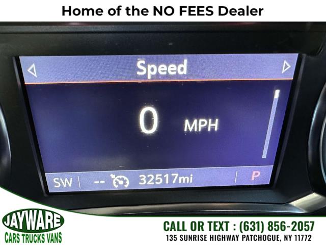 2022 Chevrolet Traverse AWD 4dr LT Cloth w/1LT, available for sale in Patchogue, New York | Jayware Cars Trucks Vans. Patchogue, New York 2022 Chevrolet Traverse AWD 4dr LT Cloth w/1LT, available for sale in Patchogue, New York | Jayware Cars Trucks Vans. Patchogue, New York