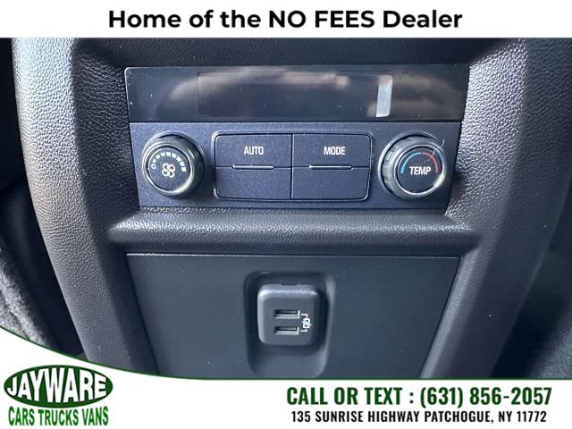 2022 Chevrolet Traverse AWD 4dr LT Cloth w/1LT, available for sale in Patchogue, New York | Jayware Cars Trucks Vans. Patchogue, New York 2022 Chevrolet Traverse AWD 4dr LT Cloth w/1LT, available for sale in Patchogue, New York | Jayware Cars Trucks Vans. Patchogue, New York