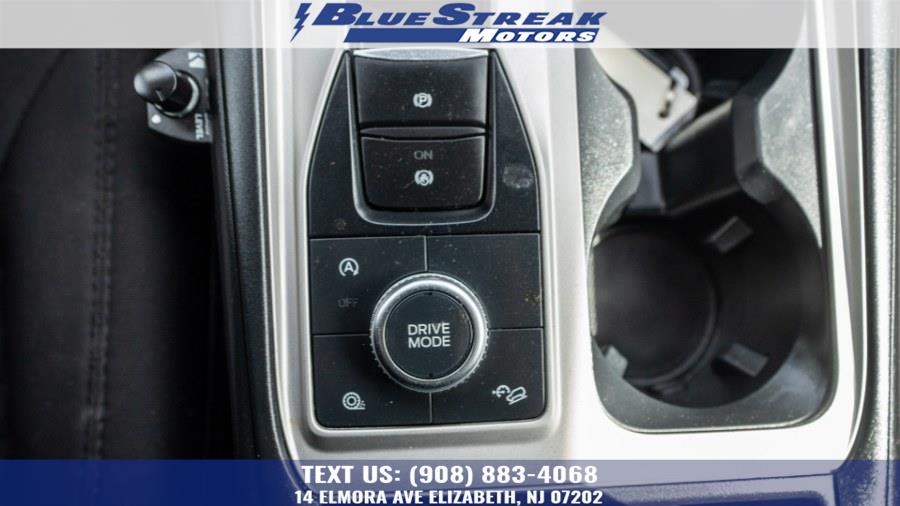 2021 Ford Explorer XLT 4WD, available for sale in Elizabeth, New Jersey | Blue Streak Motors. Elizabeth, New Jersey 2021 Ford Explorer XLT 4WD, available for sale in Elizabeth, New Jersey | Blue Streak Motors. Elizabeth, New Jersey