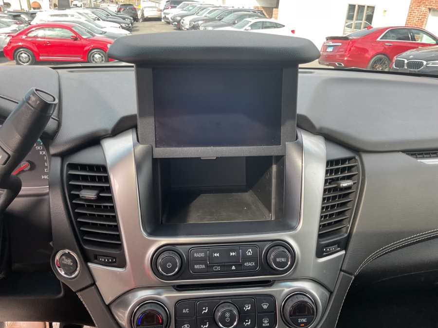 2019 Chevrolet Tahoe 4WD 4dr Premier, available for sale in Waterbury, Connecticut | Jim Juliani Motors. Waterbury, Connecticut 2019 Chevrolet Tahoe 4WD 4dr Premier, available for sale in Waterbury, Connecticut | Jim Juliani Motors. Waterbury, Connecticut