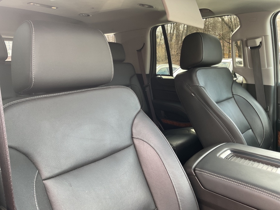 2019 Chevrolet Tahoe 4WD 4dr Premier, available for sale in Waterbury, Connecticut | Jim Juliani Motors. Waterbury, Connecticut 2019 Chevrolet Tahoe 4WD 4dr Premier, available for sale in Waterbury, Connecticut | Jim Juliani Motors. Waterbury, Connecticut