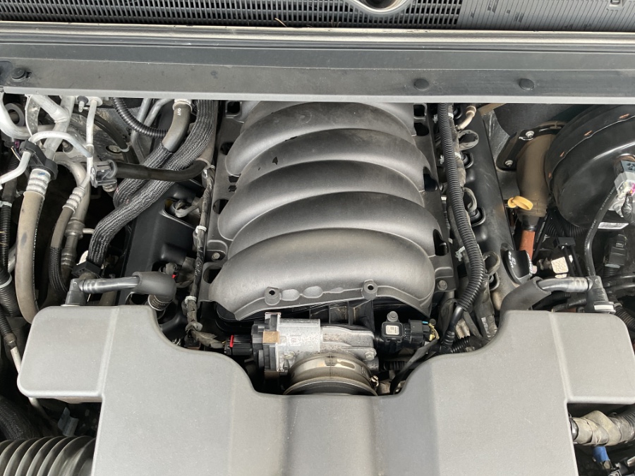 2019 Chevrolet Tahoe 4WD 4dr Premier, available for sale in Waterbury, Connecticut | Jim Juliani Motors. Waterbury, Connecticut 2019 Chevrolet Tahoe 4WD 4dr Premier, available for sale in Waterbury, Connecticut | Jim Juliani Motors. Waterbury, Connecticut