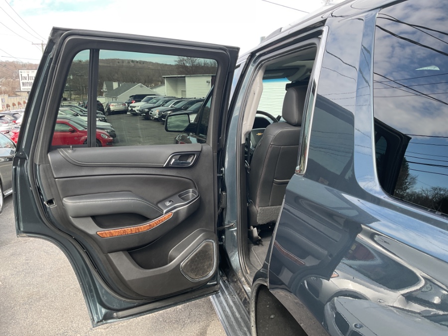 2019 Chevrolet Tahoe 4WD 4dr Premier, available for sale in Waterbury, Connecticut | Jim Juliani Motors. Waterbury, Connecticut 2019 Chevrolet Tahoe 4WD 4dr Premier, available for sale in Waterbury, Connecticut | Jim Juliani Motors. Waterbury, Connecticut