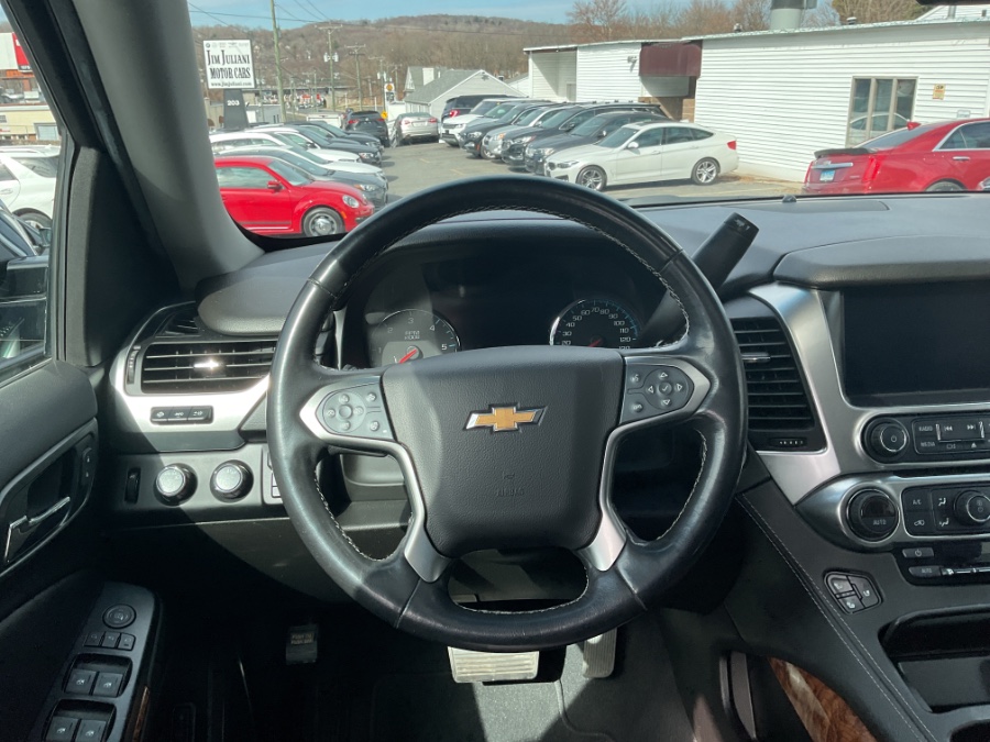 2019 Chevrolet Tahoe 4WD 4dr Premier, available for sale in Waterbury, Connecticut | Jim Juliani Motors. Waterbury, Connecticut 2019 Chevrolet Tahoe 4WD 4dr Premier, available for sale in Waterbury, Connecticut | Jim Juliani Motors. Waterbury, Connecticut