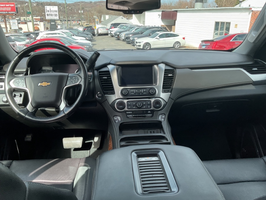 2019 Chevrolet Tahoe 4WD 4dr Premier, available for sale in Waterbury, Connecticut | Jim Juliani Motors. Waterbury, Connecticut 2019 Chevrolet Tahoe 4WD 4dr Premier, available for sale in Waterbury, Connecticut | Jim Juliani Motors. Waterbury, Connecticut