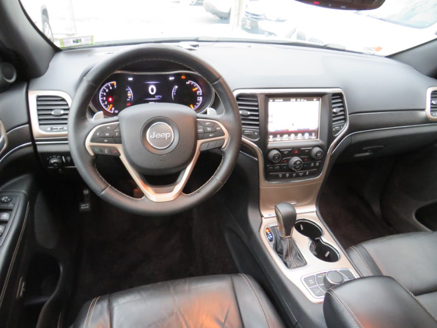 2017 Jeep Grand Cherokee Limited 4x4, available for sale in Middle Village, New York | Road Masters II INC. Middle Village, New York 2017 Jeep Grand Cherokee Limited 4x4, available for sale in Middle Village, New York | Road Masters II INC. Middle Village, New York