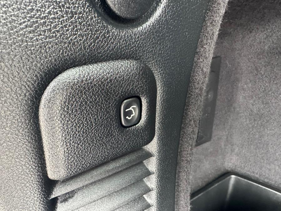 2017 Dodge Durango GT AWD, available for sale in South Windsor, Connecticut | Mike And Tony Auto Sales, Inc. South Windsor, Connecticut 2017 Dodge Durango GT AWD, available for sale in South Windsor, Connecticut | Mike And Tony Auto Sales, Inc. South Windsor, Connecticut