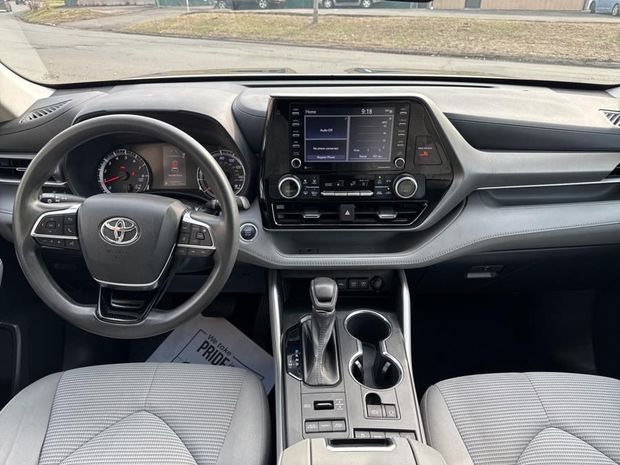 2021 Toyota Highlander LE, available for sale in NEW BRITAIN, Connecticut | Prestige Auto Superstore. NEW BRITAIN, Connecticut 2021 Toyota Highlander LE, available for sale in NEW BRITAIN, Connecticut | Prestige Auto Superstore. NEW BRITAIN, Connecticut