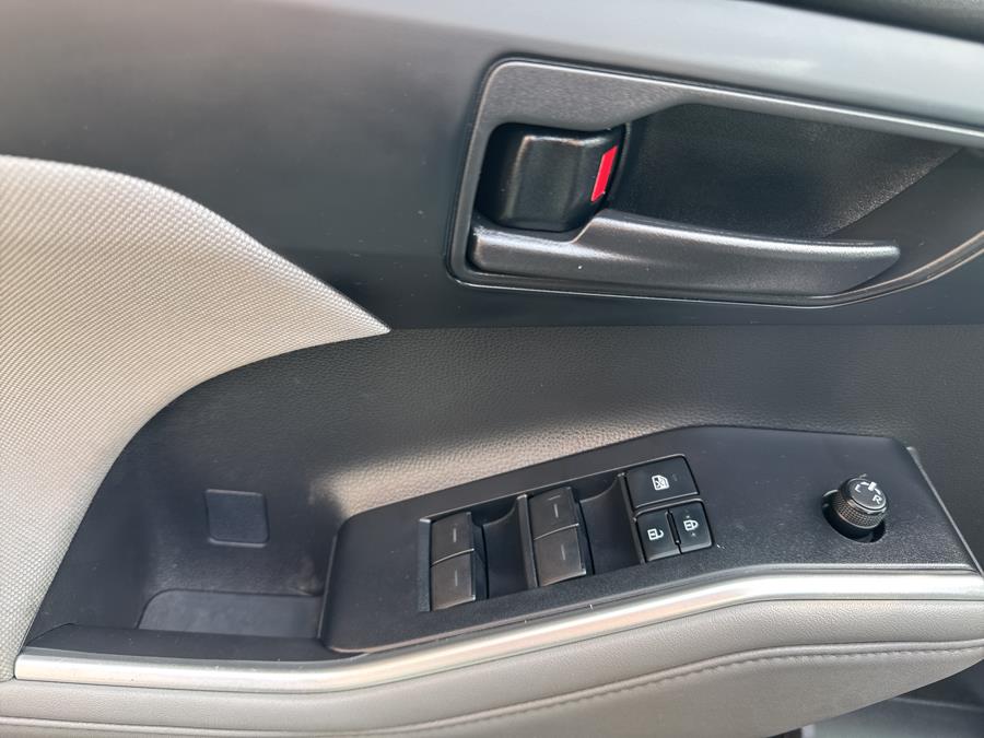 2021 Toyota Highlander LE, available for sale in NEW BRITAIN, Connecticut | Prestige Auto Superstore. NEW BRITAIN, Connecticut 2021 Toyota Highlander LE, available for sale in NEW BRITAIN, Connecticut | Prestige Auto Superstore. NEW BRITAIN, Connecticut