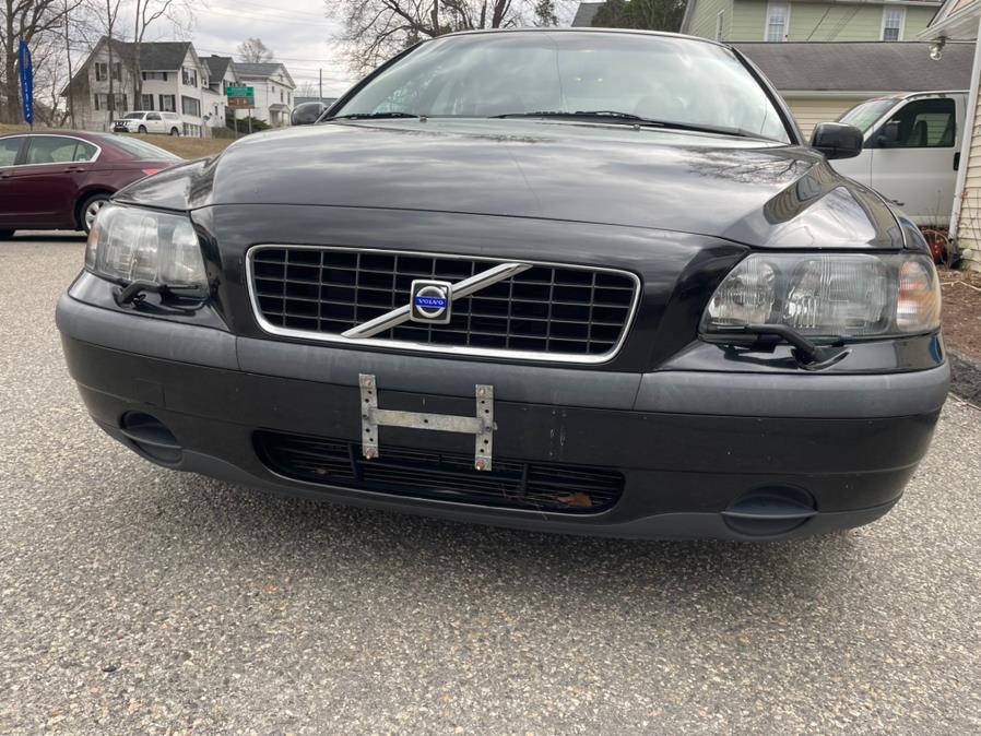 2004 Volvo S60 2.4L Auto w/Sunroof, available for sale in New Milford, Connecticut | Faustos Auto Body and Repairs LLC. New Milford, Connecticut 2004 Volvo S60 2.4L Auto w/Sunroof, available for sale in New Milford, Connecticut | Faustos Auto Body and Repairs LLC. New Milford, Connecticut