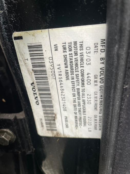 2004 Volvo S60 2.4L Auto w/Sunroof, available for sale in New Milford, Connecticut | Faustos Auto Body and Repairs LLC. New Milford, Connecticut 2004 Volvo S60 2.4L Auto w/Sunroof, available for sale in New Milford, Connecticut | Faustos Auto Body and Repairs LLC. New Milford, Connecticut
