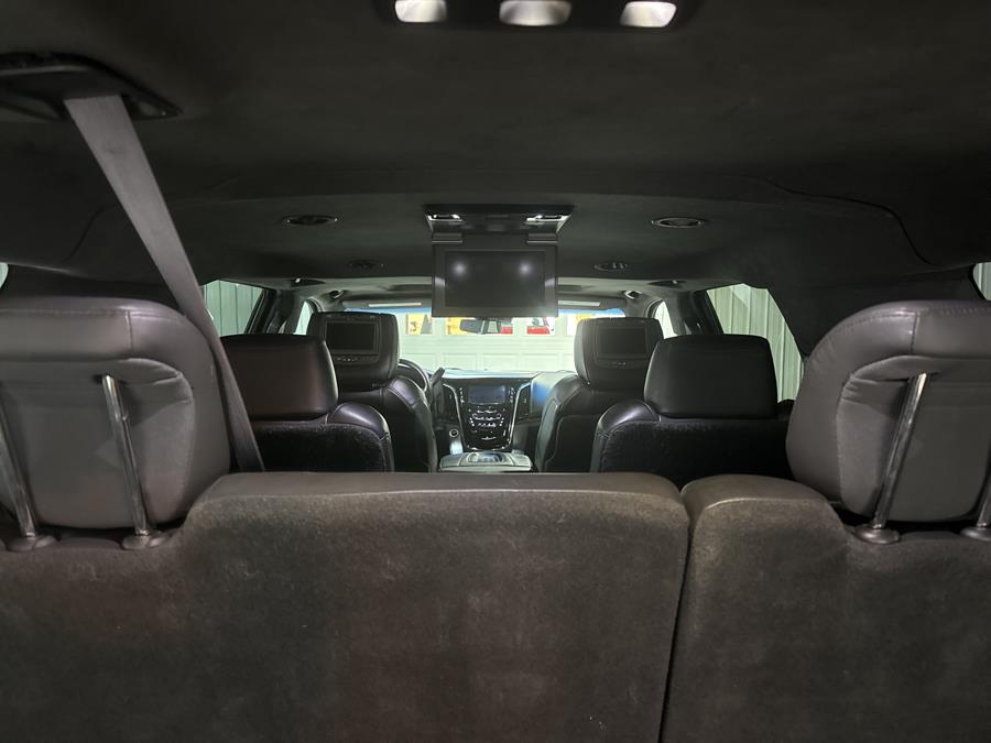 2017 Cadillac Escalade ESV 4WD 4dr Platinum, available for sale in Pittsfield, Maine | Maine Central Motors. Pittsfield, Maine 2017 Cadillac Escalade ESV 4WD 4dr Platinum, available for sale in Pittsfield, Maine | Maine Central Motors. Pittsfield, Maine