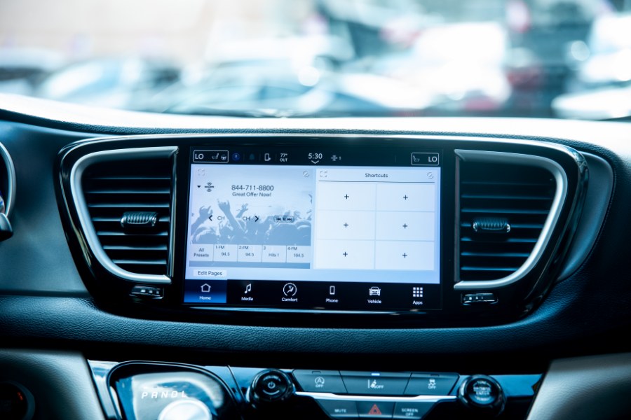 2022 Chrysler Pacifica Touring L FWD, available for sale in Newark, New Jersey | Champion Of Newark. Newark, New Jersey 2022 Chrysler Pacifica Touring L FWD, available for sale in Newark, New Jersey | Champion Of Newark. Newark, New Jersey