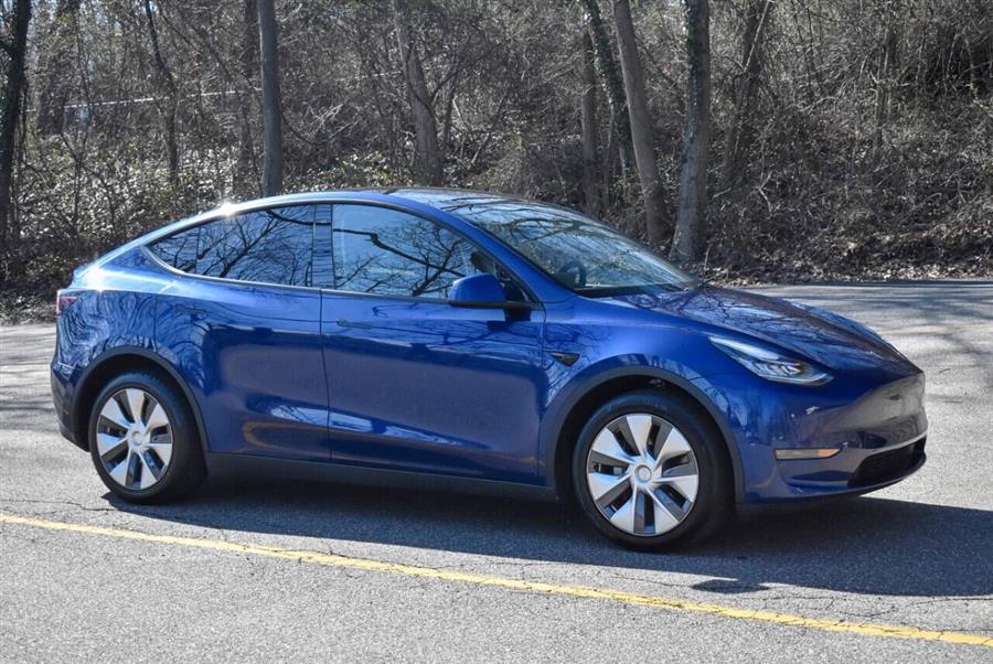 2023 Tesla Model y Long Range AWD 4dr Crossover, available for sale in Great Neck, New York | Camy Cars. Great Neck, New York 2023 Tesla Model y Long Range AWD 4dr Crossover, available for sale in Great Neck, New York | Camy Cars. Great Neck, New York