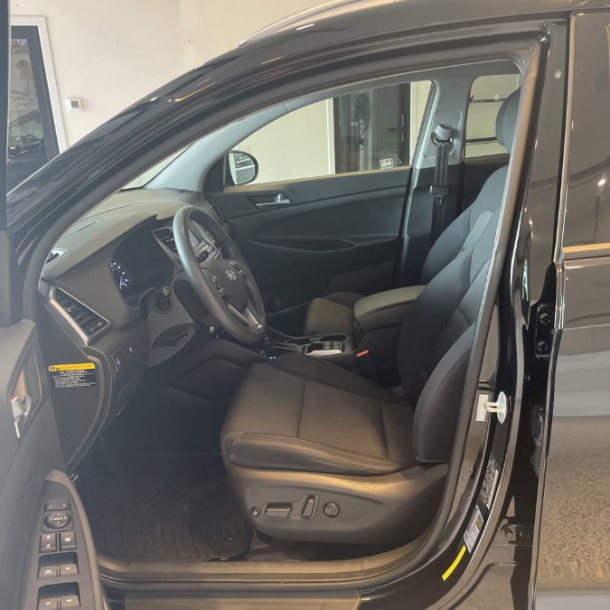 2017 Hyundai Tucson SE AWD, available for sale in Huntington Station, New York | Drive Big 4 Cheap. Huntington Station, New York 2017 Hyundai Tucson SE AWD, available for sale in Huntington Station, New York | Drive Big 4 Cheap. Huntington Station, New York