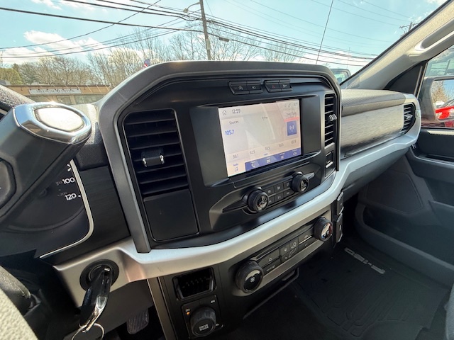 2021 Ford F-150 XLT 4WD SuperCrew 5.5'' Box, available for sale in Huntington Station, New York | Huntington Auto Mall. Huntington Station, New York 2021 Ford F-150 XLT 4WD SuperCrew 5.5'' Box, available for sale in Huntington Station, New York | Huntington Auto Mall. Huntington Station, New York