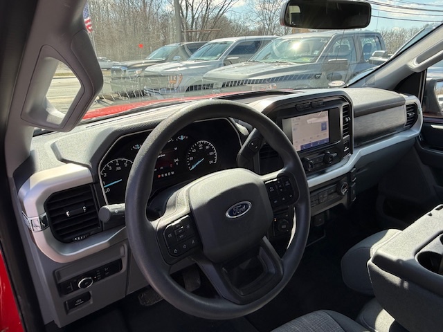 2021 Ford F-150 XLT 4WD SuperCrew 5.5'' Box, available for sale in Huntington Station, New York | Huntington Auto Mall. Huntington Station, New York 2021 Ford F-150 XLT 4WD SuperCrew 5.5'' Box, available for sale in Huntington Station, New York | Huntington Auto Mall. Huntington Station, New York
