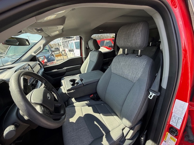 2021 Ford F-150 XLT 4WD SuperCrew 5.5'' Box, available for sale in Huntington Station, New York | Huntington Auto Mall. Huntington Station, New York 2021 Ford F-150 XLT 4WD SuperCrew 5.5'' Box, available for sale in Huntington Station, New York | Huntington Auto Mall. Huntington Station, New York