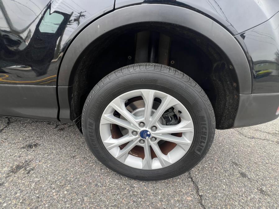 2017 Ford Escape SE 4WD, available for sale in Lodi, New Jersey | Route 46 Auto Sales Inc. Lodi, New Jersey 2017 Ford Escape SE 4WD, available for sale in Lodi, New Jersey | Route 46 Auto Sales Inc. Lodi, New Jersey