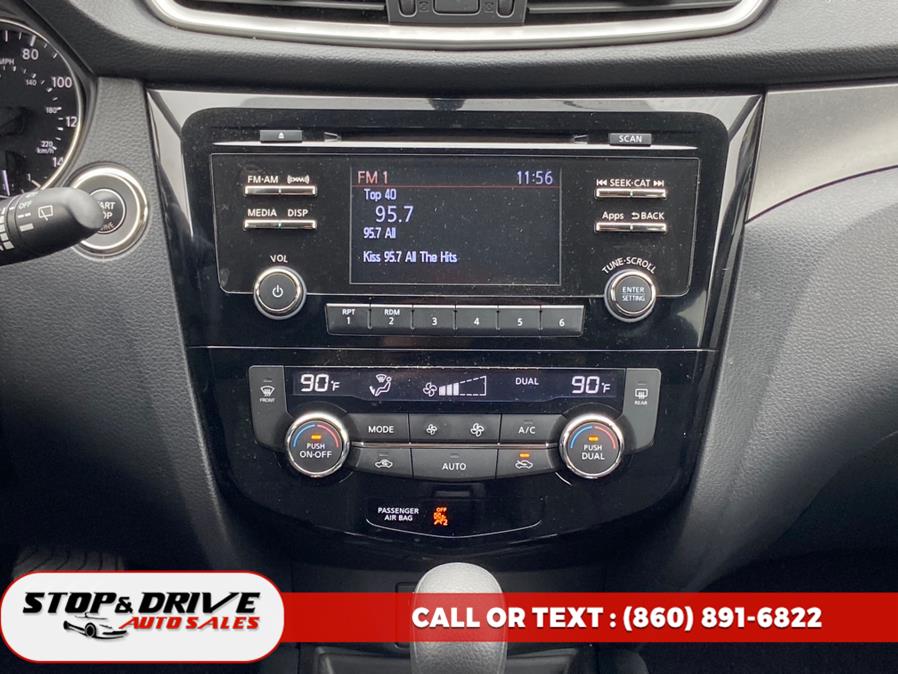 2015 Nissan Rogue AWD 4dr SV, available for sale in East Windsor, Connecticut | Stop & Drive Auto Sales. East Windsor, Connecticut 2015 Nissan Rogue AWD 4dr SV, available for sale in East Windsor, Connecticut | Stop & Drive Auto Sales. East Windsor, Connecticut