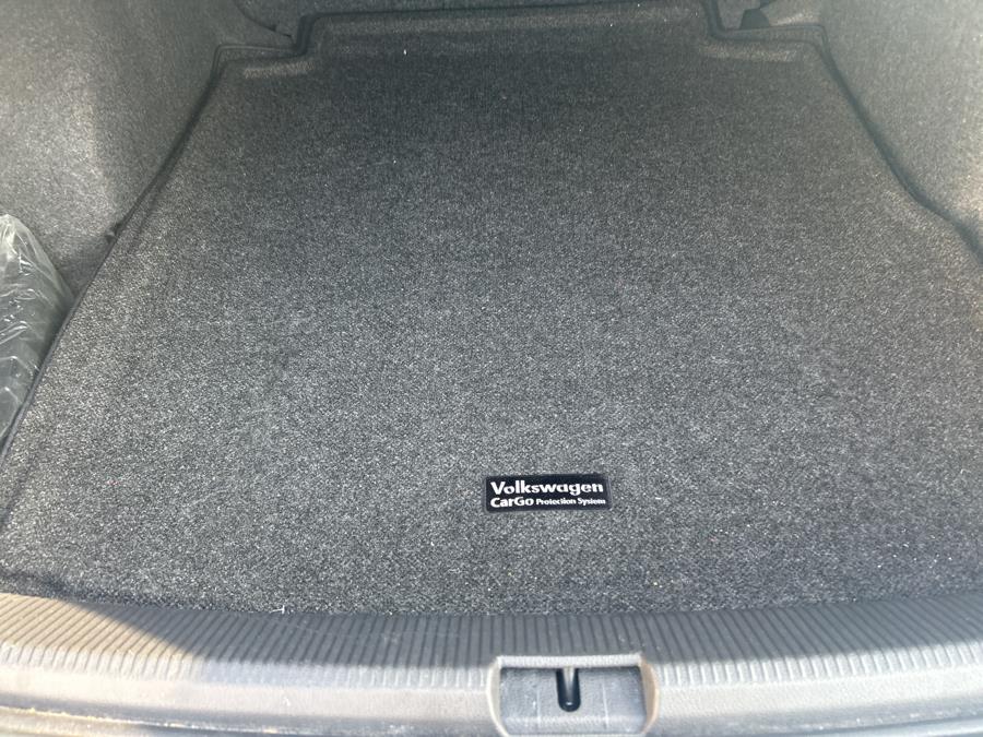 2013 Volkswagen Passat 4dr Sdn 2.5L Auto SE w/Sunroof & Nav PZEV, available for sale in South Windsor , Connecticut | Ful-line Auto LLC. South Windsor , Connecticut 2013 Volkswagen Passat 4dr Sdn 2.5L Auto SE w/Sunroof & Nav PZEV, available for sale in South Windsor , Connecticut | Ful-line Auto LLC. South Windsor , Connecticut