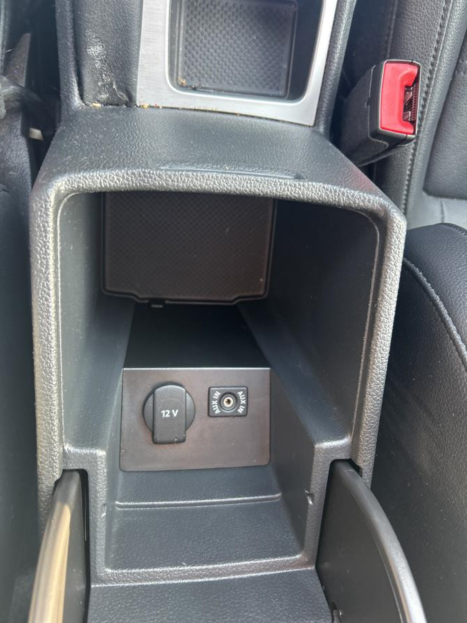 2013 Volkswagen Passat 4dr Sdn 2.5L Auto SE w/Sunroof & Nav PZEV, available for sale in South Windsor , Connecticut | Ful-line Auto LLC. South Windsor , Connecticut 2013 Volkswagen Passat 4dr Sdn 2.5L Auto SE w/Sunroof & Nav PZEV, available for sale in South Windsor , Connecticut | Ful-line Auto LLC. South Windsor , Connecticut
