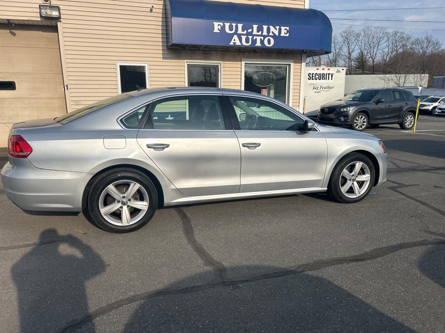 2013 Volkswagen Passat 4dr Sdn 2.5L Auto SE w/Sunroof & Nav PZEV, available for sale in South Windsor , Connecticut | Ful-line Auto LLC. South Windsor , Connecticut 2013 Volkswagen Passat 4dr Sdn 2.5L Auto SE w/Sunroof & Nav PZEV, available for sale in South Windsor , Connecticut | Ful-line Auto LLC. South Windsor , Connecticut