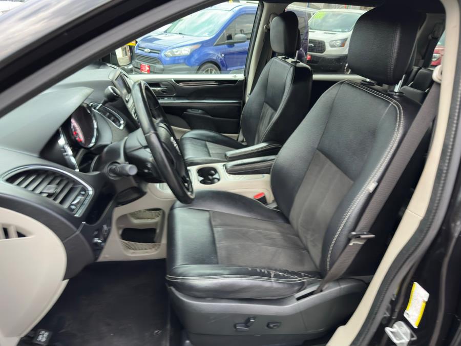 2019 Dodge Grand Caravan SXT Wagon, available for sale in Irvington , New Jersey | Auto Haus of Irvington Corp. Irvington , New Jersey 2019 Dodge Grand Caravan SXT Wagon, available for sale in Irvington , New Jersey | Auto Haus of Irvington Corp. Irvington , New Jersey