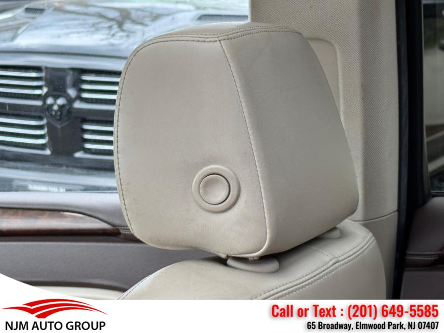2011 Cadillac SRX FWD 4dr Luxury Collection, available for sale in Elmwood Park, New Jersey | NJM Auto Group. Elmwood Park, New Jersey 2011 Cadillac SRX FWD 4dr Luxury Collection, available for sale in Elmwood Park, New Jersey | NJM Auto Group. Elmwood Park, New Jersey