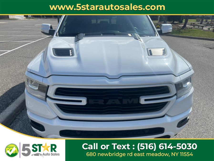 2022 Ram 1500 Laramie photo 2