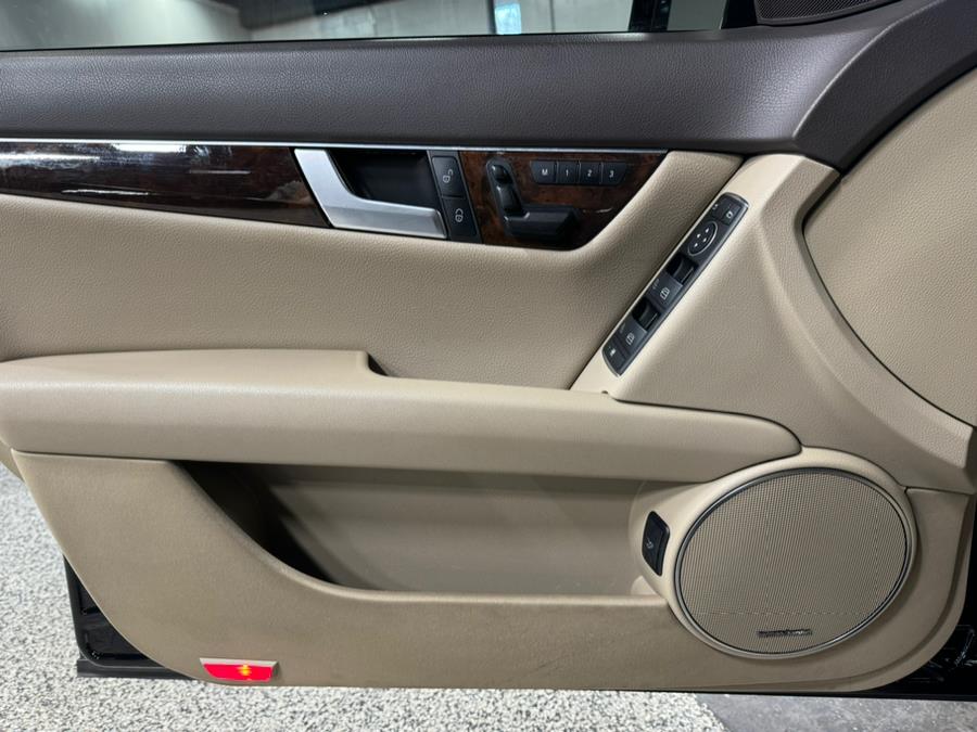 2014 Mercedes-Benz C-Class 4dr Sdn C300 Sport 4MATIC, available for sale in Oxford, Connecticut | Buonauto Enterprises. Oxford, Connecticut 2014 Mercedes-Benz C-Class 4dr Sdn C300 Sport 4MATIC, available for sale in Oxford, Connecticut | Buonauto Enterprises. Oxford, Connecticut