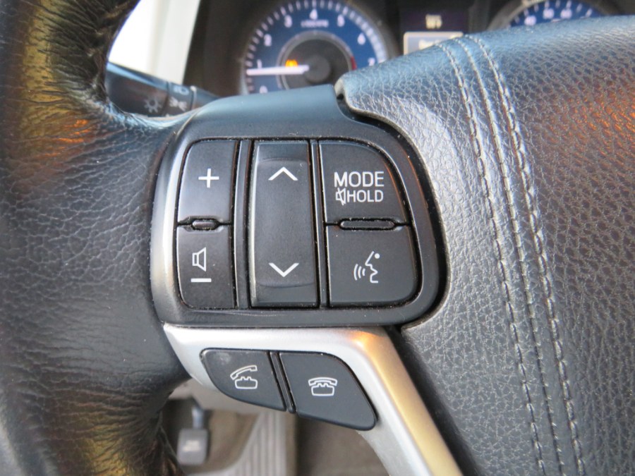 2015 Toyota Sienna XLE Premium 8 Passenger, available for sale in Middle Village, New York | Road Masters II INC. Middle Village, New York 2015 Toyota Sienna XLE Premium 8 Passenger, available for sale in Middle Village, New York | Road Masters II INC. Middle Village, New York