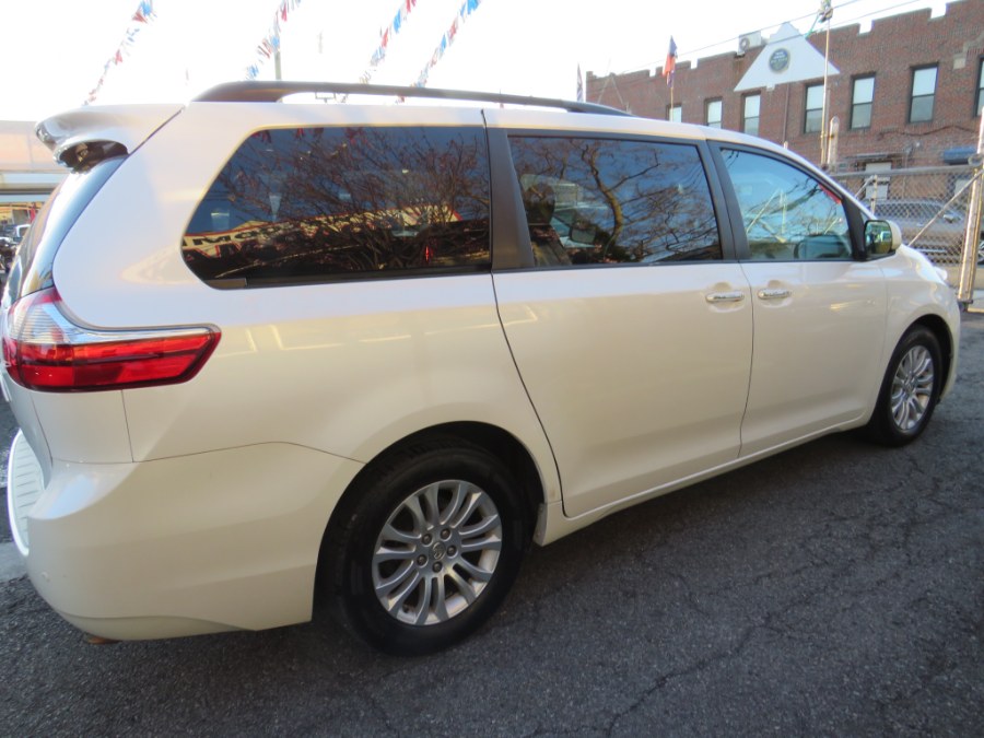 2015 Toyota Sienna XLE Premium 8 Passenger, available for sale in Middle Village, New York | Road Masters II INC. Middle Village, New York 2015 Toyota Sienna XLE Premium 8 Passenger, available for sale in Middle Village, New York | Road Masters II INC. Middle Village, New York