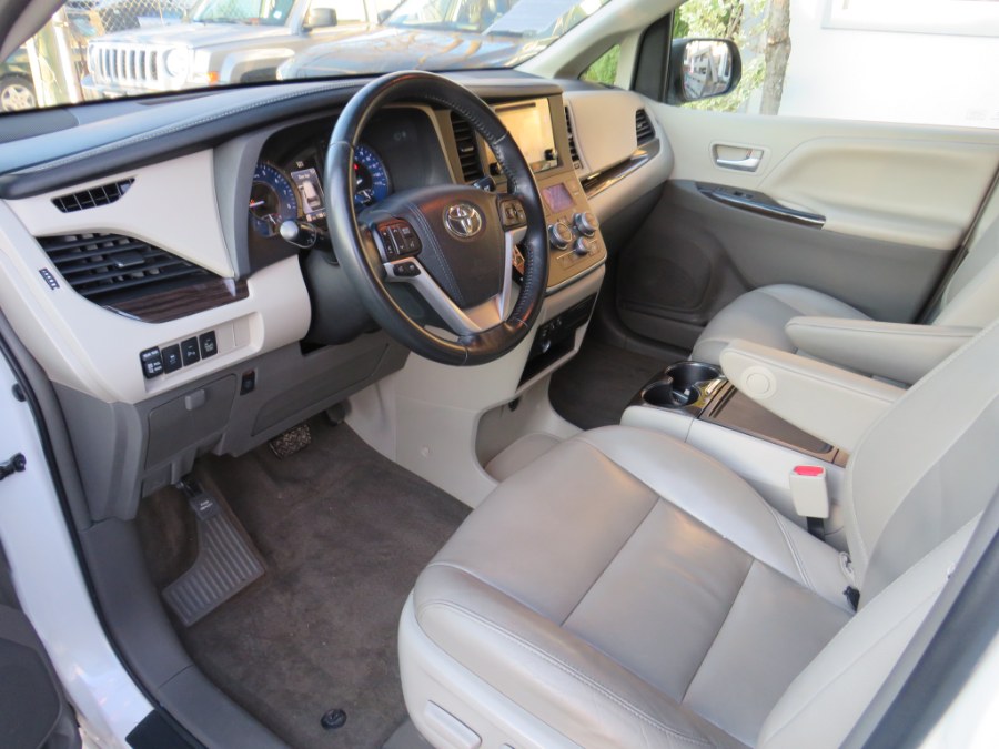 2015 Toyota Sienna XLE Premium 8 Passenger, available for sale in Middle Village, New York | Road Masters II INC. Middle Village, New York 2015 Toyota Sienna XLE Premium 8 Passenger, available for sale in Middle Village, New York | Road Masters II INC. Middle Village, New York