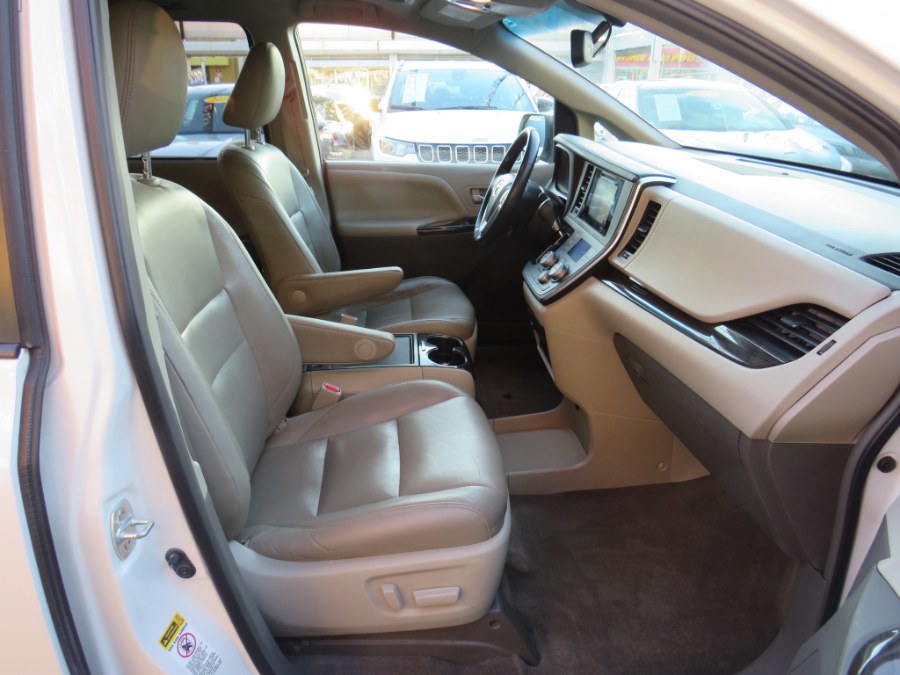 2015 Toyota Sienna XLE Premium 8 Passenger, available for sale in Middle Village, New York | Road Masters II INC. Middle Village, New York 2015 Toyota Sienna XLE Premium 8 Passenger, available for sale in Middle Village, New York | Road Masters II INC. Middle Village, New York