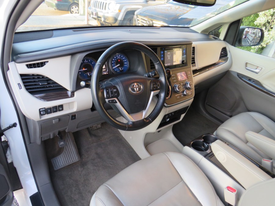 2015 Toyota Sienna XLE Premium 8 Passenger, available for sale in Middle Village, New York | Road Masters II INC. Middle Village, New York 2015 Toyota Sienna XLE Premium 8 Passenger, available for sale in Middle Village, New York | Road Masters II INC. Middle Village, New York