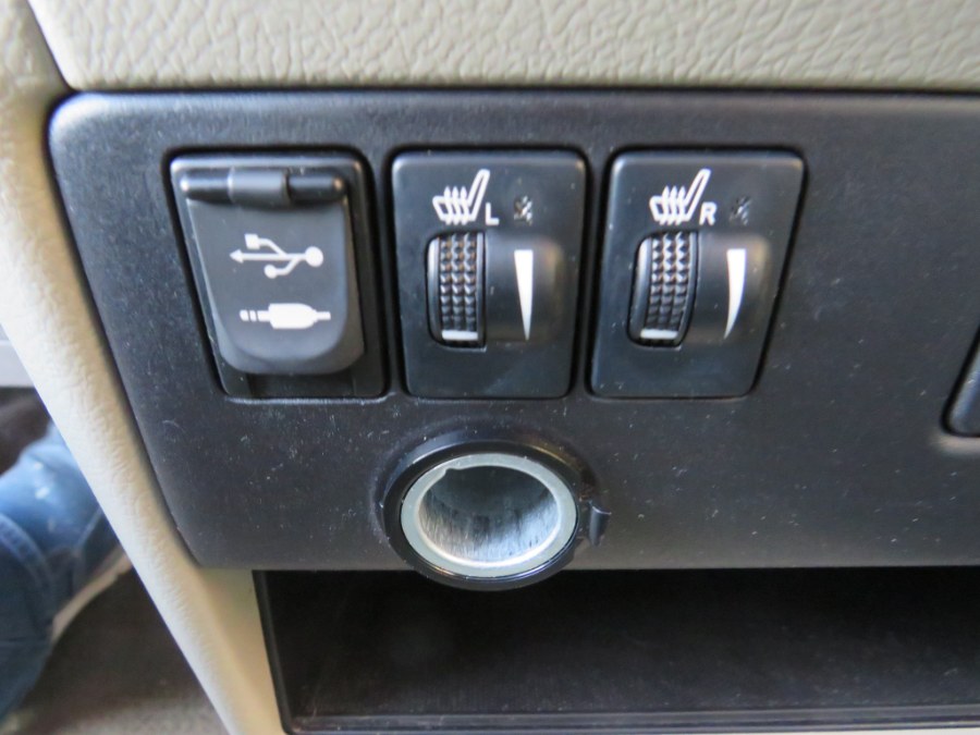 2015 Toyota Sienna XLE Premium 8 Passenger, available for sale in Middle Village, New York | Road Masters II INC. Middle Village, New York 2015 Toyota Sienna XLE Premium 8 Passenger, available for sale in Middle Village, New York | Road Masters II INC. Middle Village, New York