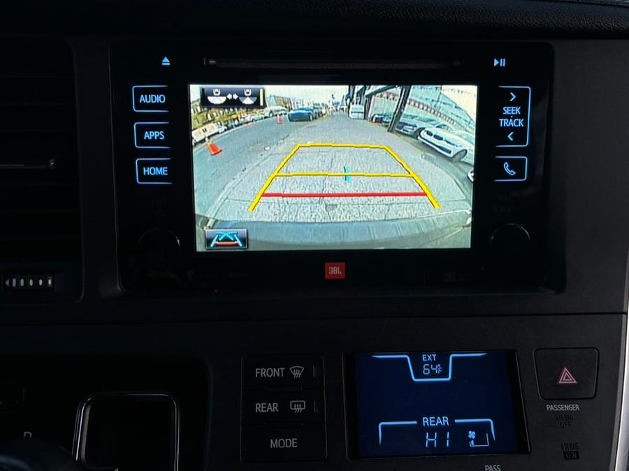 2017 Toyota Sienna Limited Premium AWD 7-Passenger (Natl), available for sale in Brooklyn, New York | Carsbuck Inc.. Brooklyn, New York 2017 Toyota Sienna Limited Premium AWD 7-Passenger (Natl), available for sale in Brooklyn, New York | Carsbuck Inc.. Brooklyn, New York