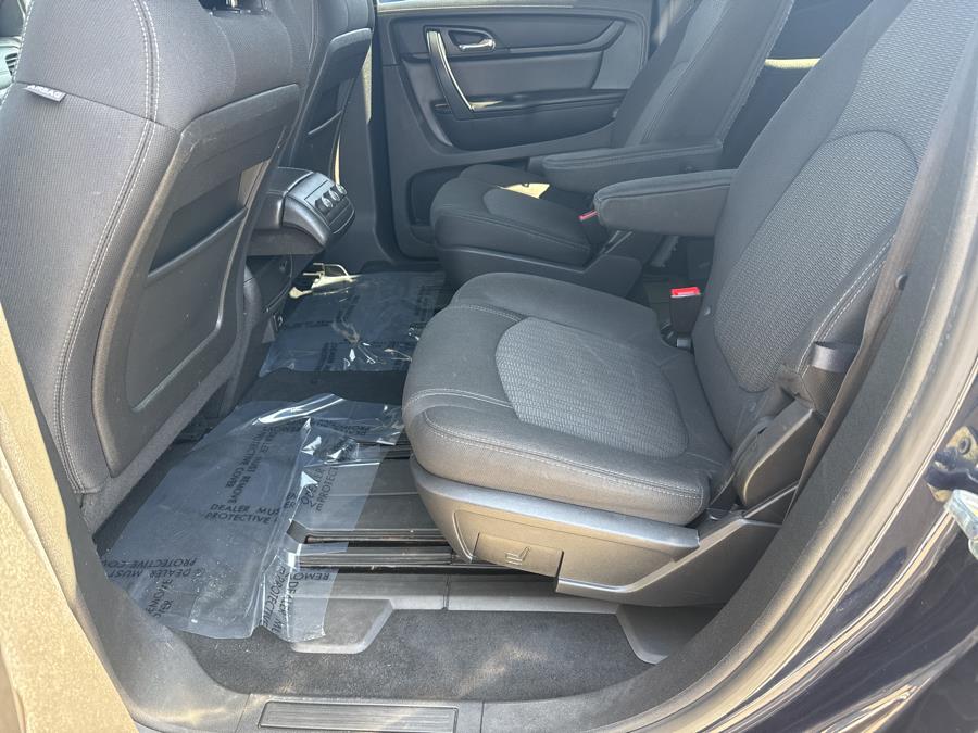 2017 Chevrolet Traverse FWD 4dr LT w/1LT, available for sale in Little Ferry, New Jersey | Victoria Preowned Autos Inc. Little Ferry, New Jersey 2017 Chevrolet Traverse FWD 4dr LT w/1LT, available for sale in Little Ferry, New Jersey | Victoria Preowned Autos Inc. Little Ferry, New Jersey