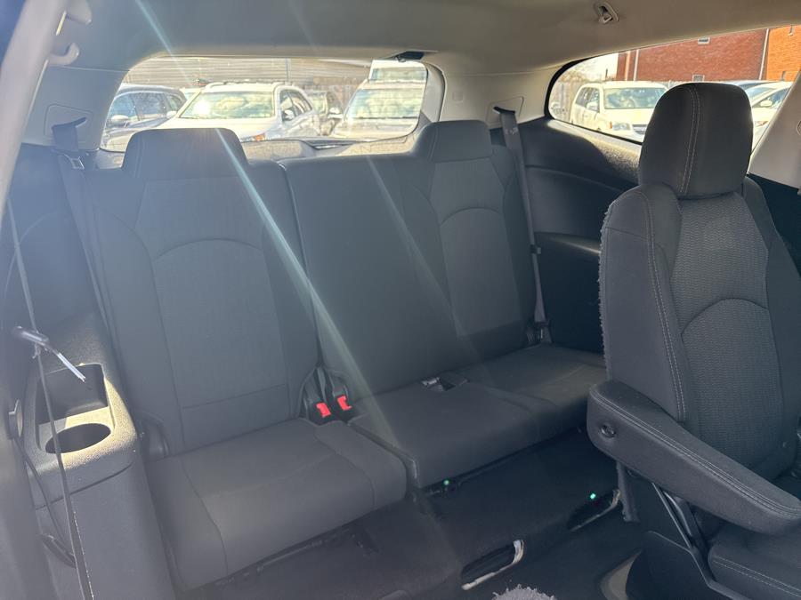 2017 Chevrolet Traverse FWD 4dr LT w/1LT, available for sale in Little Ferry, New Jersey | Victoria Preowned Autos Inc. Little Ferry, New Jersey 2017 Chevrolet Traverse FWD 4dr LT w/1LT, available for sale in Little Ferry, New Jersey | Victoria Preowned Autos Inc. Little Ferry, New Jersey