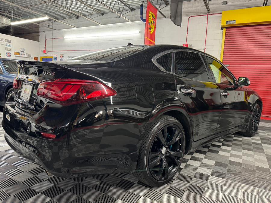 2016 INFINITI Q70 4dr Sdn V6 AWD, available for sale in West Babylon , New York | MP Motors Inc. West Babylon , New York 2016 INFINITI Q70 4dr Sdn V6 AWD, available for sale in West Babylon , New York | MP Motors Inc. West Babylon , New York