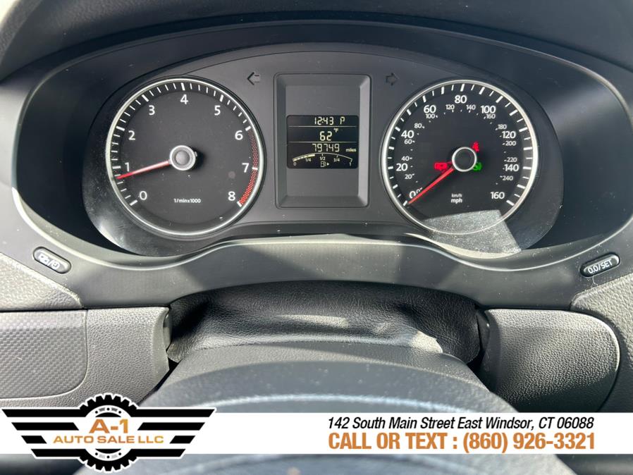 2012 Volkswagen Jetta Sedan 4dr Auto SE w/Convenience & Sunroof, available for sale in East Windsor, Connecticut | A1 Auto Sale LLC. East Windsor, Connecticut 2012 Volkswagen Jetta Sedan 4dr Auto SE w/Convenience & Sunroof, available for sale in East Windsor, Connecticut | A1 Auto Sale LLC. East Windsor, Connecticut
