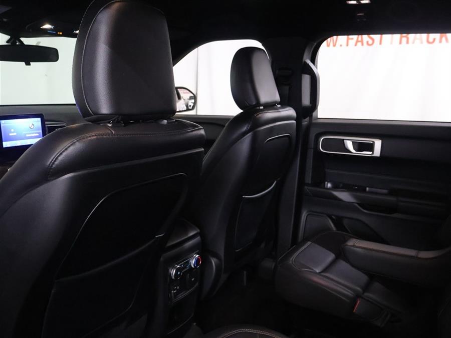 2020 Ford Explorer XLT, available for sale in Paterson, New Jersey | Fast Track Motors. Paterson, New Jersey 2020 Ford Explorer XLT, available for sale in Paterson, New Jersey | Fast Track Motors. Paterson, New Jersey